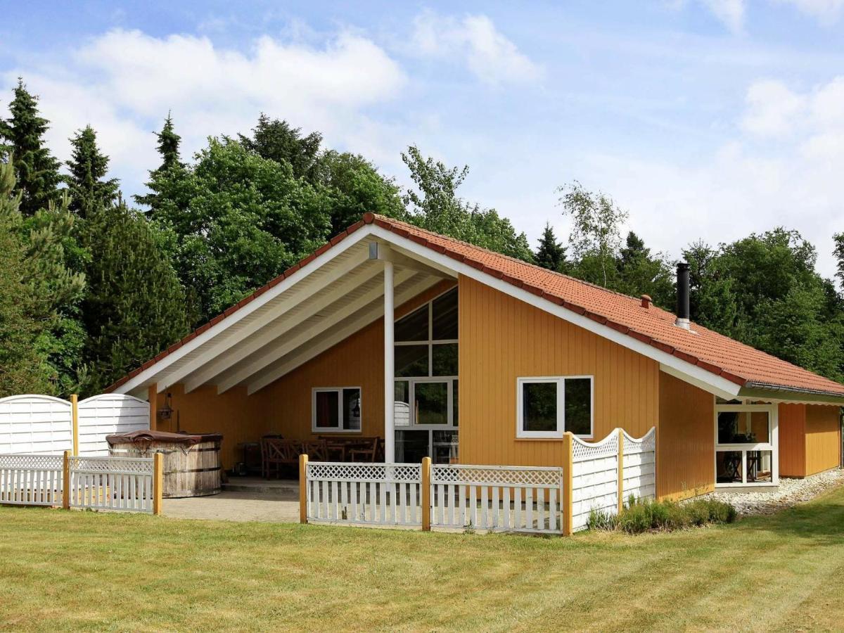 6 Person Holiday Home In Ansager Extérieur photo